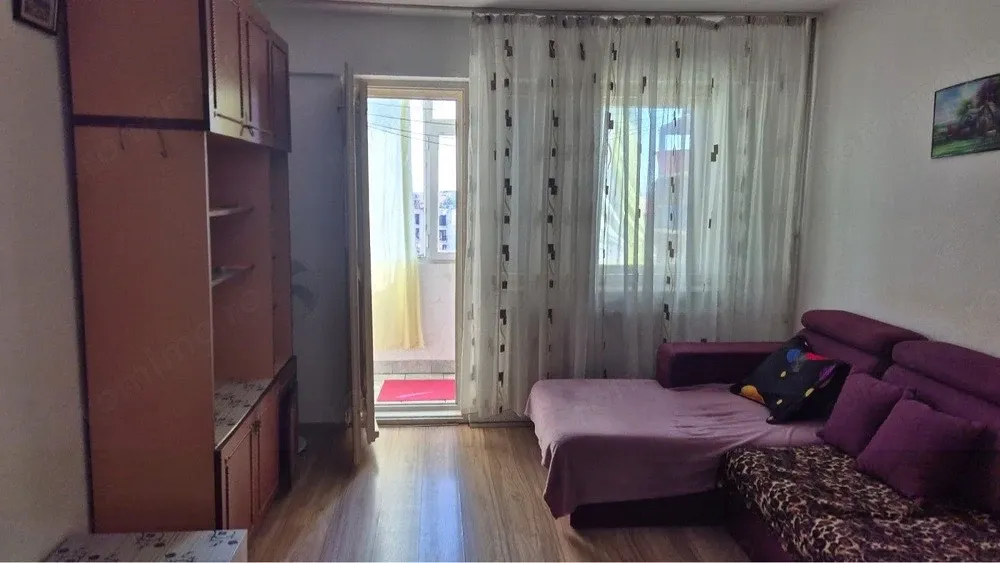 apartament decomandat 2camere