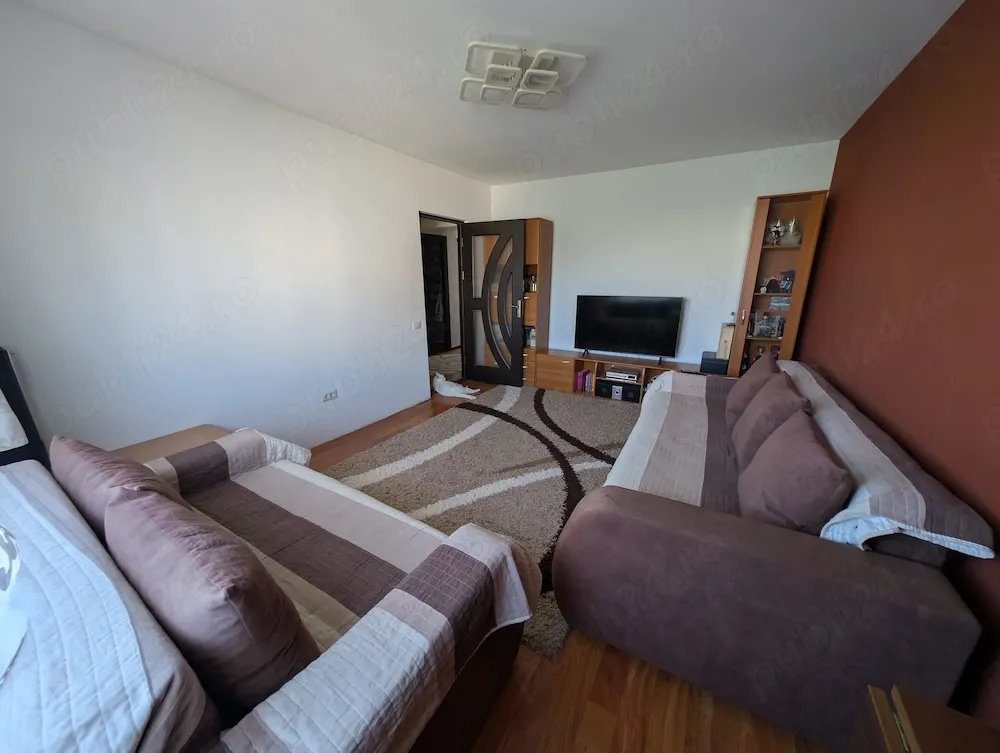Apartament 3 camere decomandat, loc de parcare REZERVAT, centrala termica-Inel 2, zona Marvimex