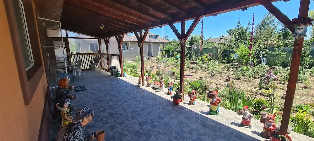 Casă 3 camere Lazu, 515 mp teren - imagine 1