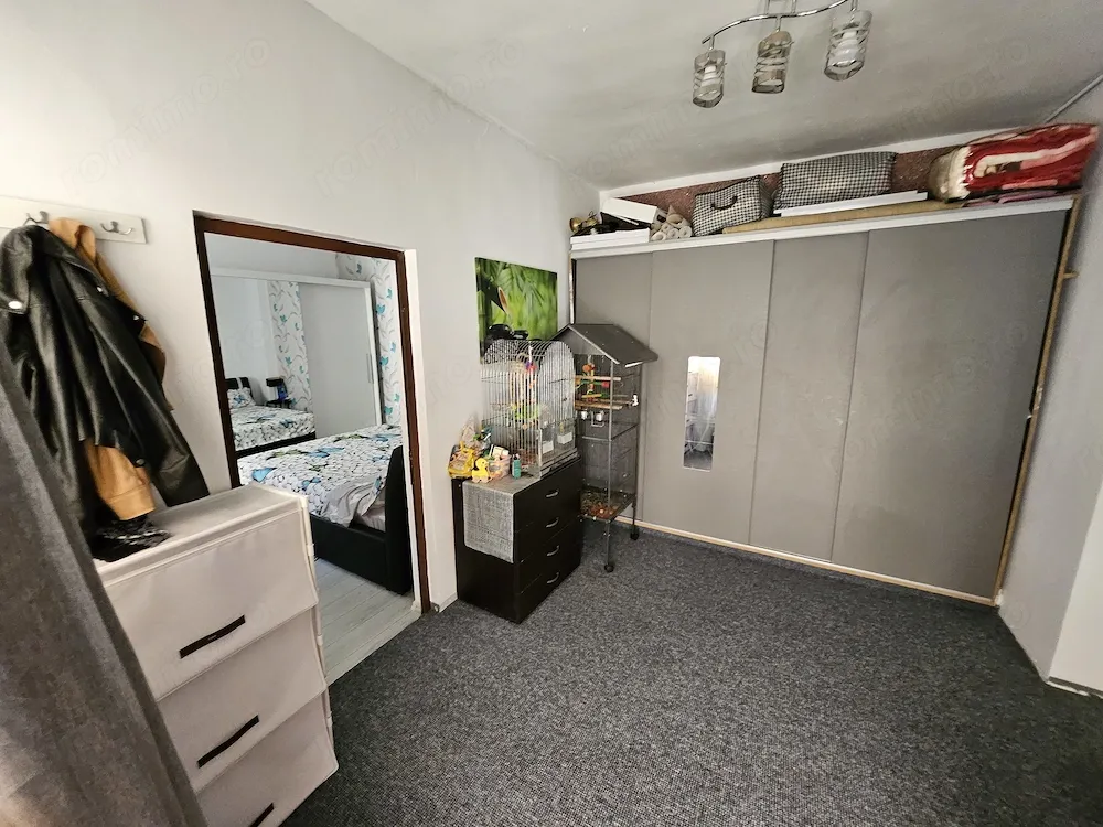 Casa zona spital - imagine 1