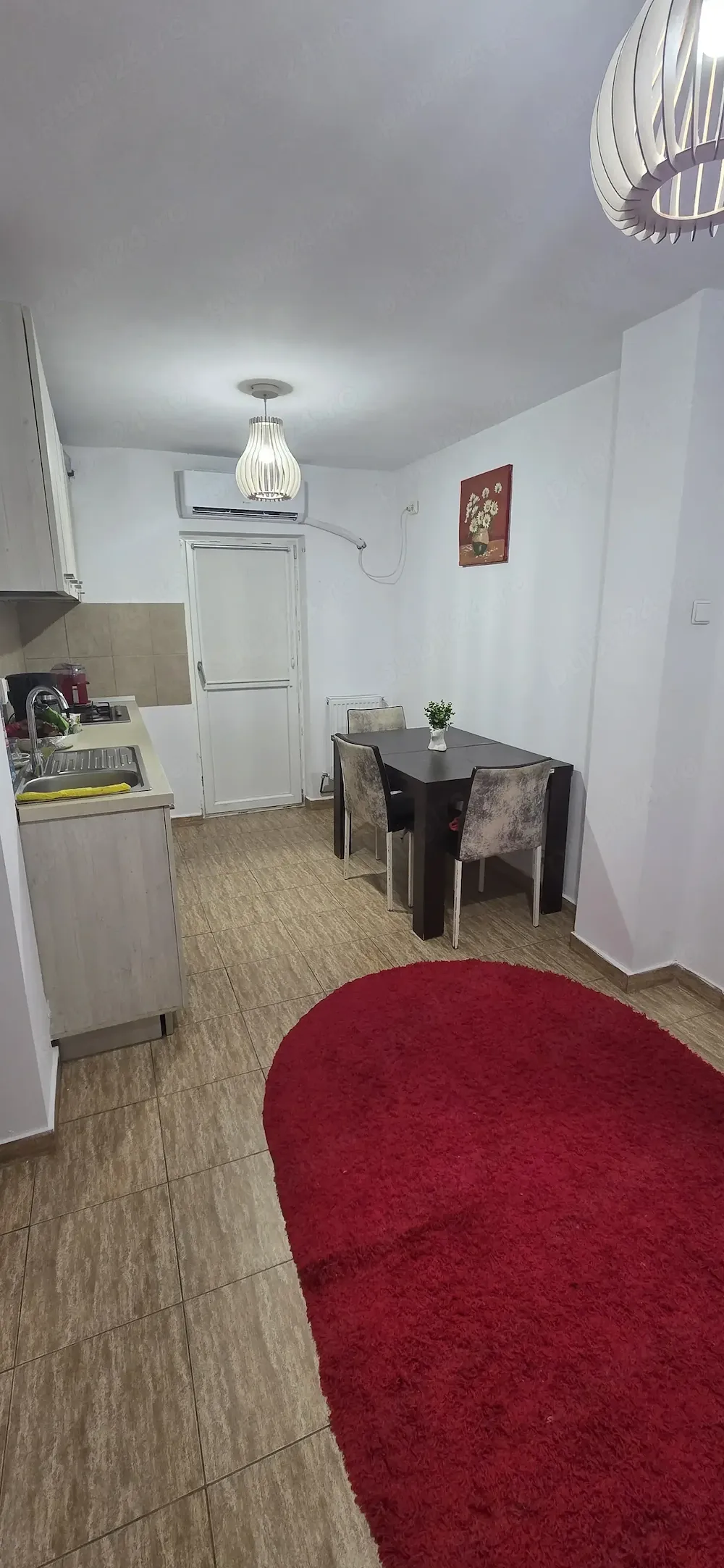 Închiriere apartament 2 camere zona centrului comercial Pelendava - 1Mai - imagine 1