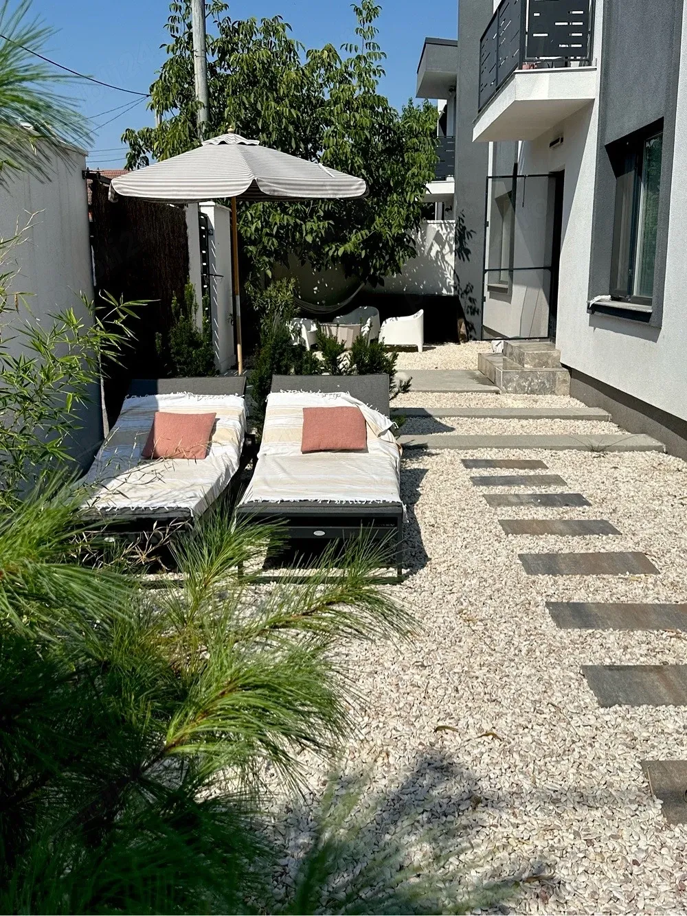 Vand casa Spitalul nr.1 - imagine 1