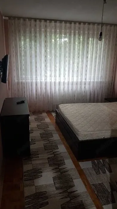 De inchiriat apartament cu 2 camere