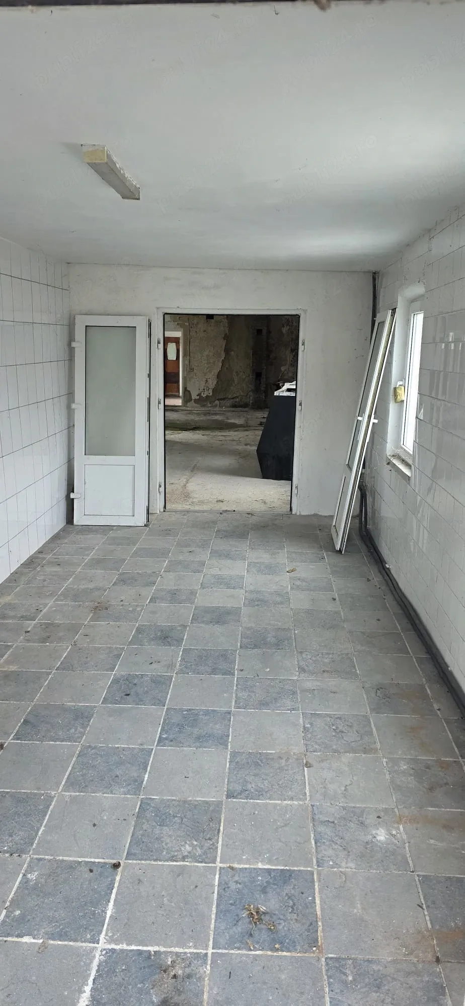 vand casa în Biharia - imagine 1