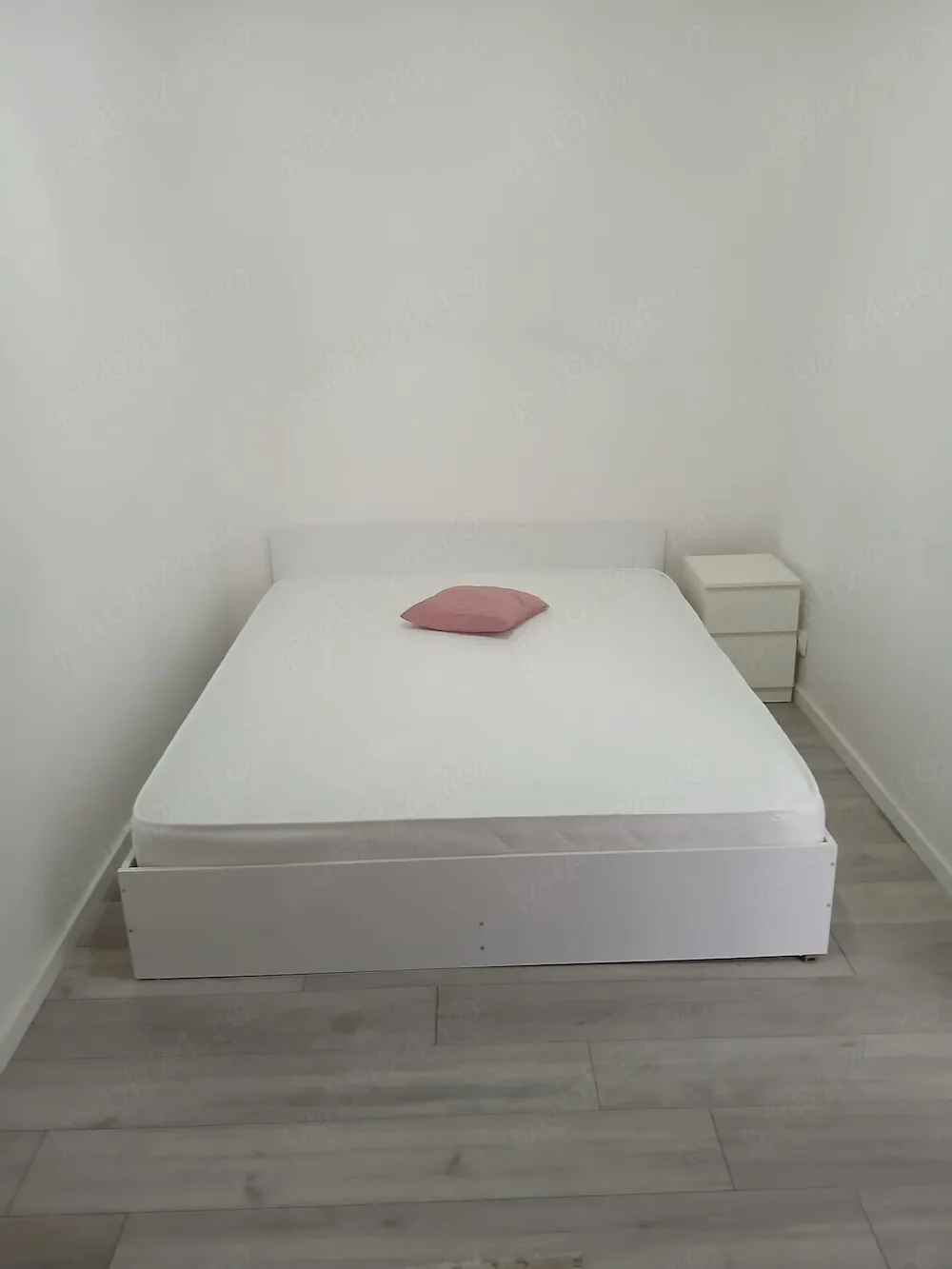 Inchiriez apartament 2 camere, Republicii, Aleea Codrului - imagine 1