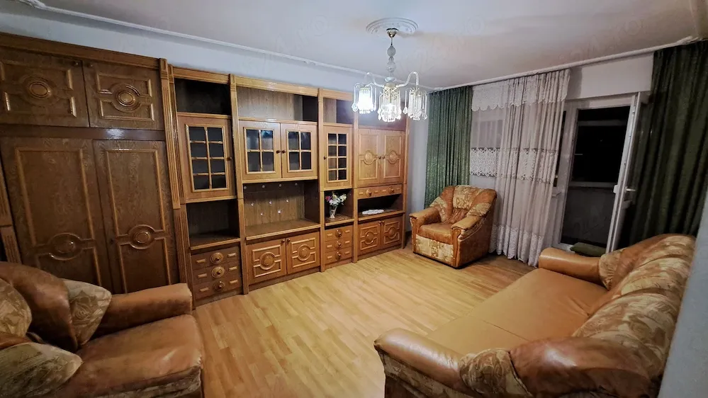 Apartament 3 camere decomandat 80mp 2 grupuri sanitare foarte spațios bariera bucurești - imagine 1
