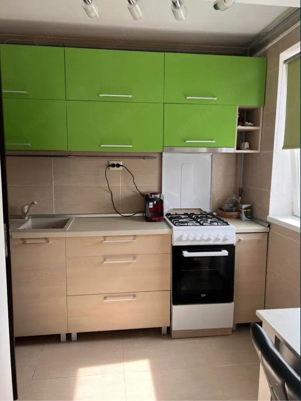 apartament de vanzare - imagine 1