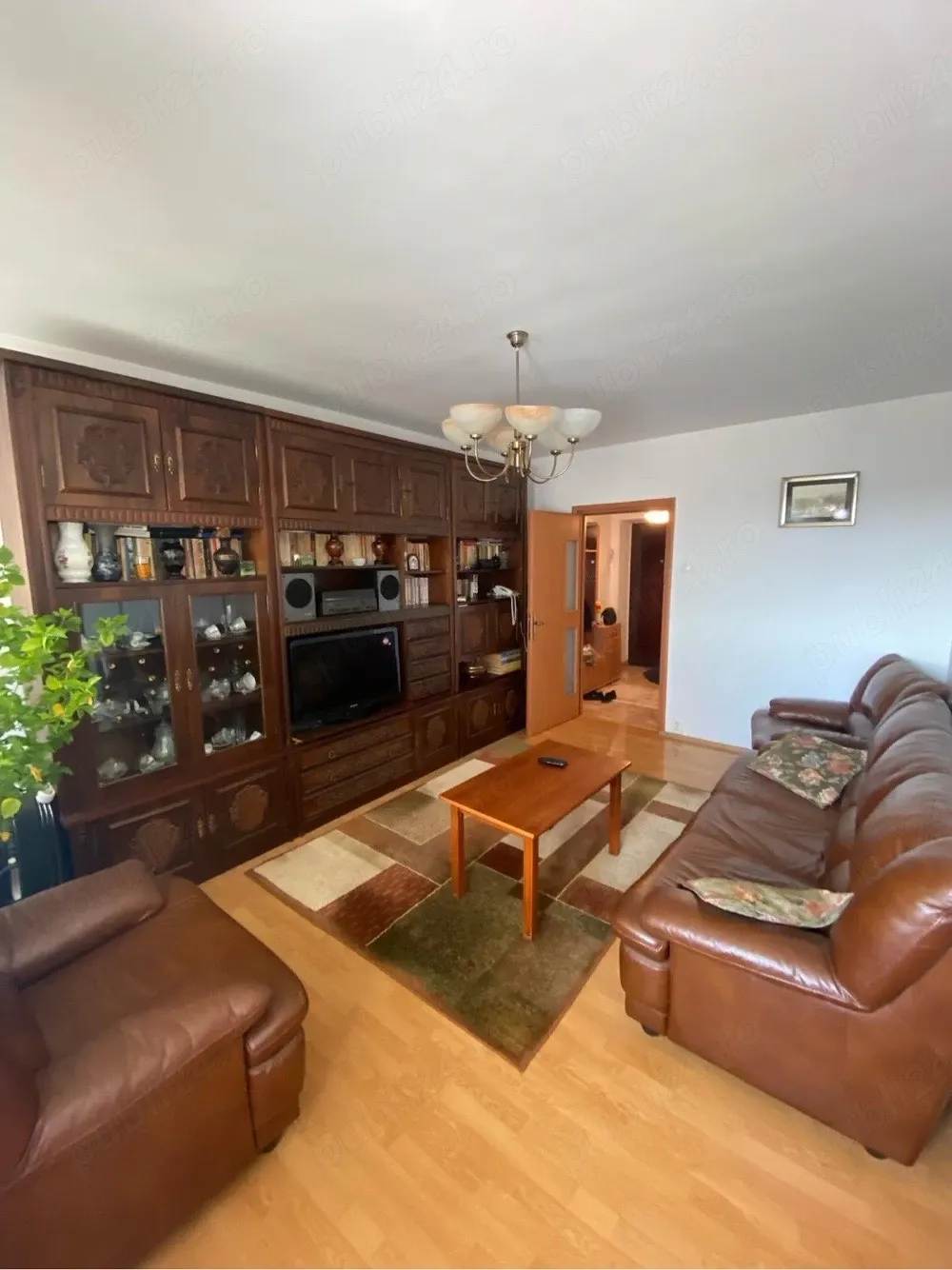 Apartament de inchiriat - imagine 1