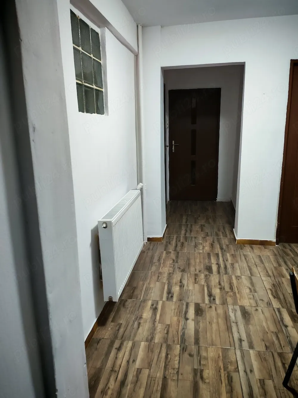 Apartament de închiriat - imagine 1