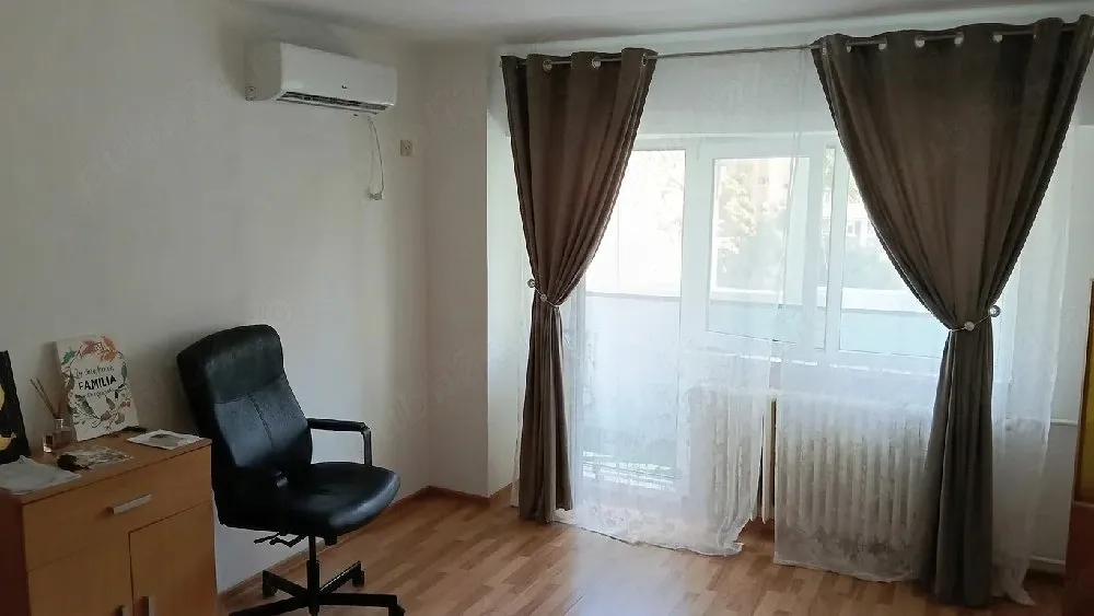 Proprietar   Închiriez garsonieră 45 mp, decomandată   Zona Rond Baba Novac   Metrou Dristo - imagine 1
