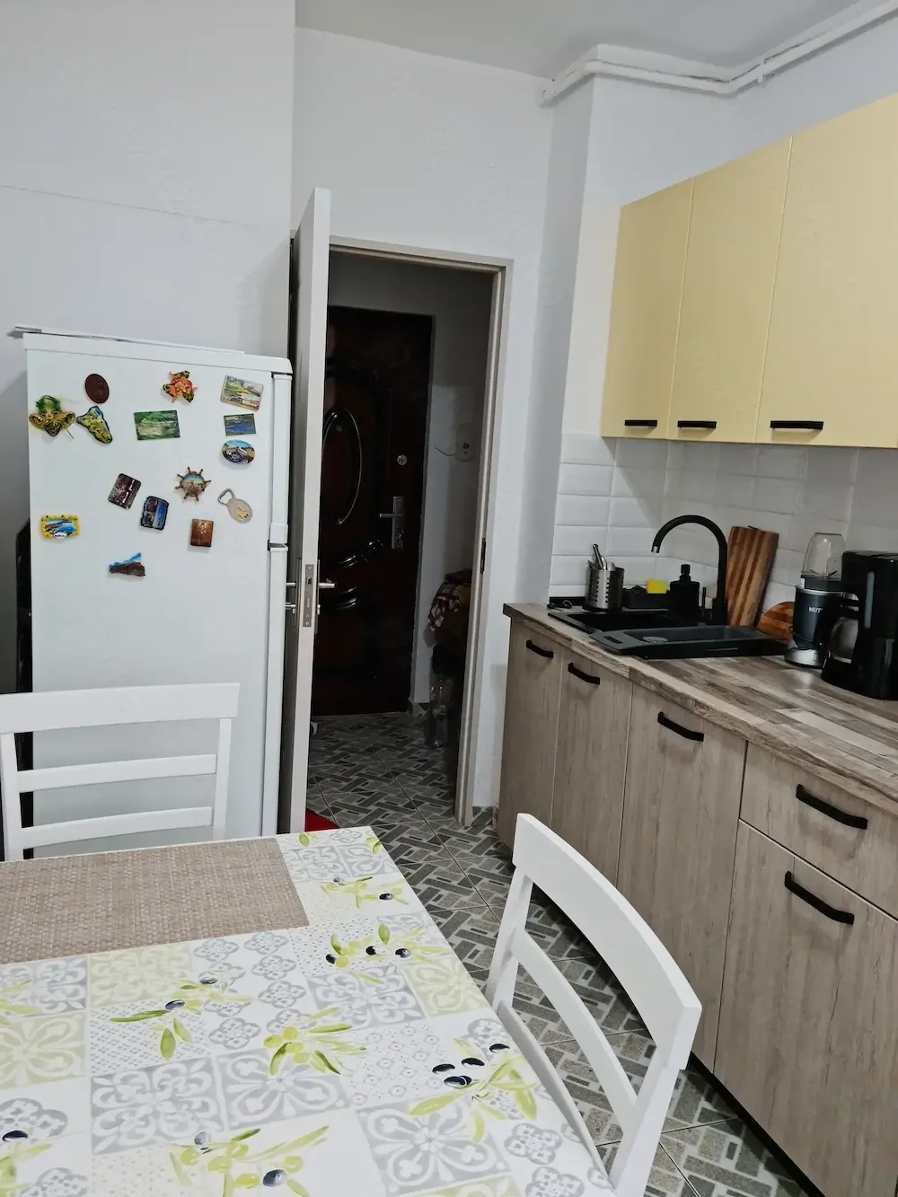 Vand apartament 2 camere , decomandat, 52.94mp, Sector 3, București, Piata 1 Decembrie1918