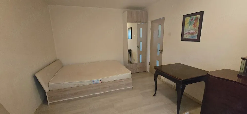 Garsoniera spatioasa, direct proprietar - imagine 1