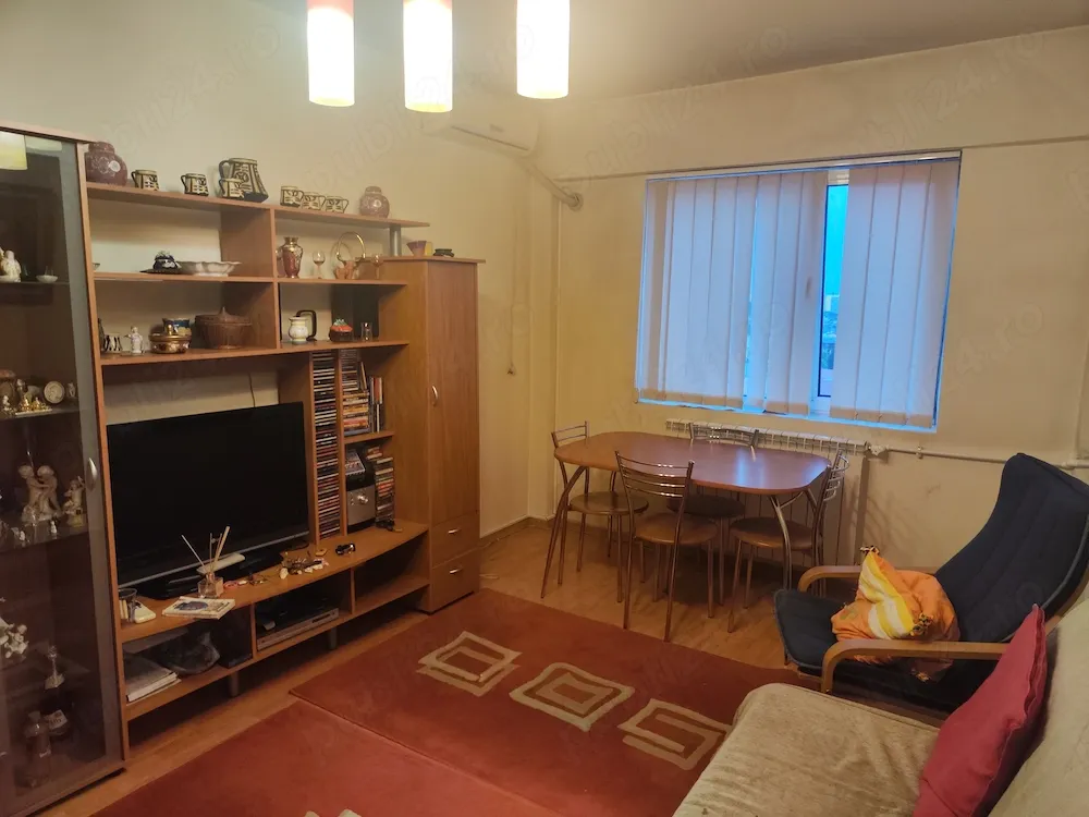 Apartament 3 camere de vânzare   Toporași (Ghimpați), Sector 4   Proprietar - imagine 1