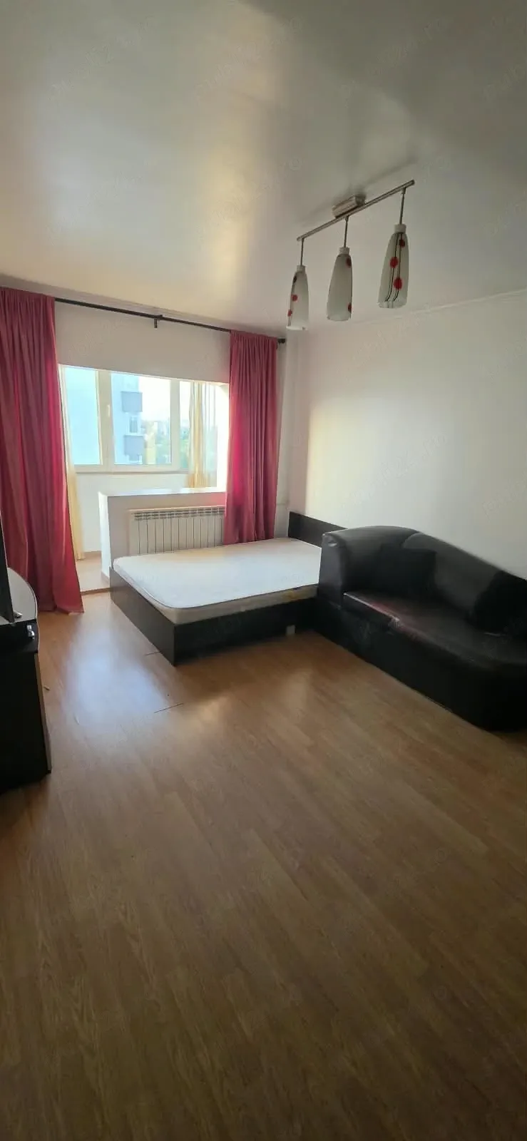 Apartament 2 camere, zona Politehnica - imagine 1