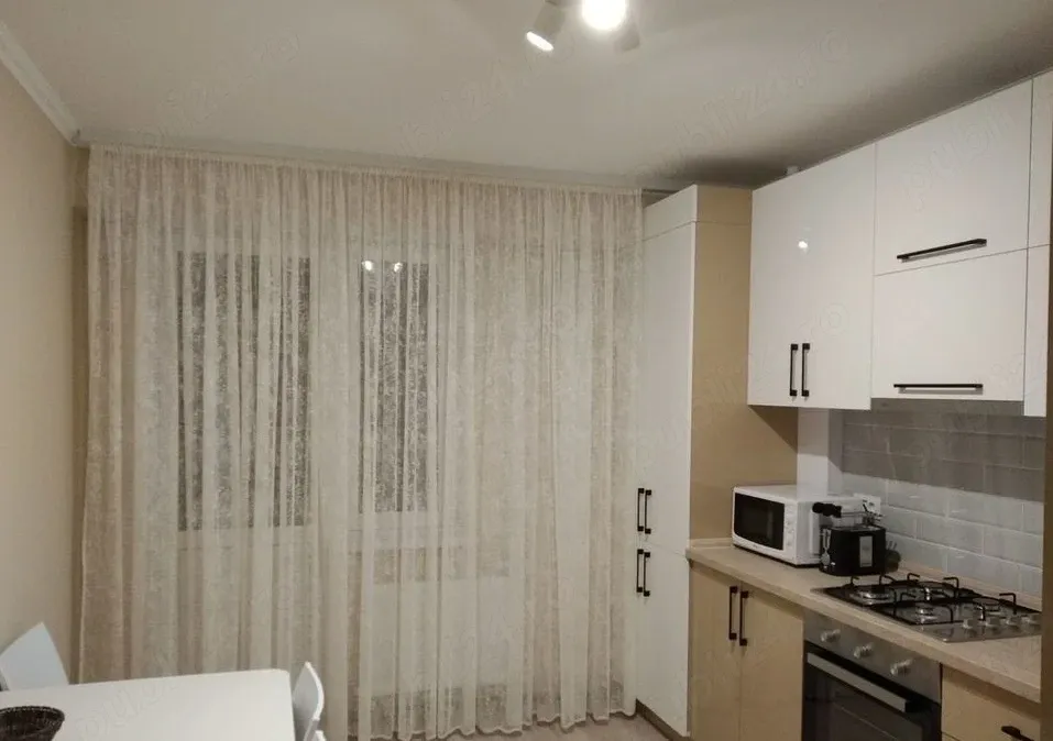 Bulevardul Independenței CHIRIE apartament cu 2 camere IASI