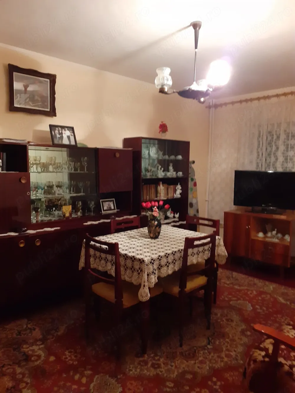 Apartament de închiriat 2 camere Ostroveni, zona Cina