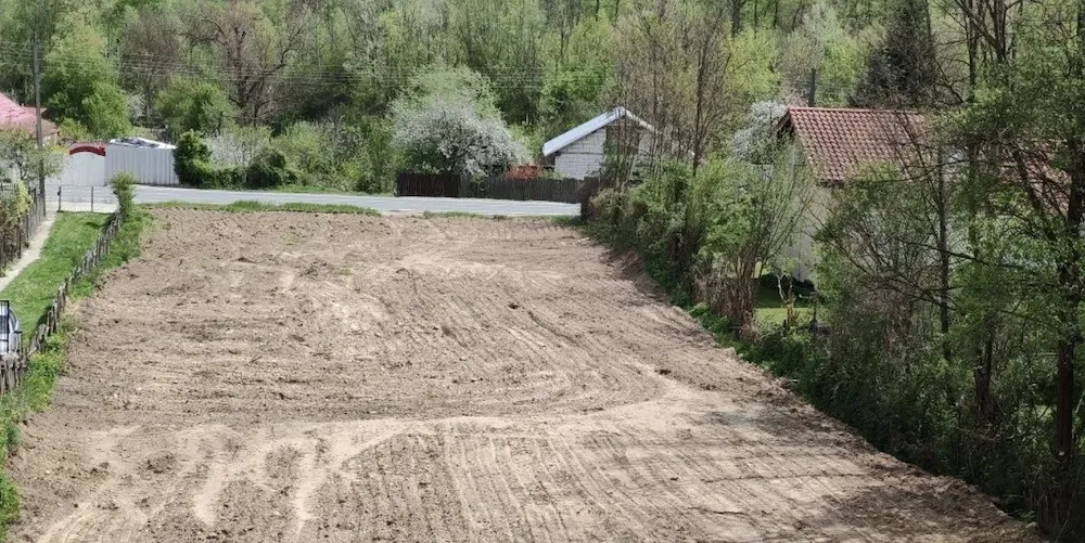 Vând teren intravilan în Băile Olănești - imagine 1