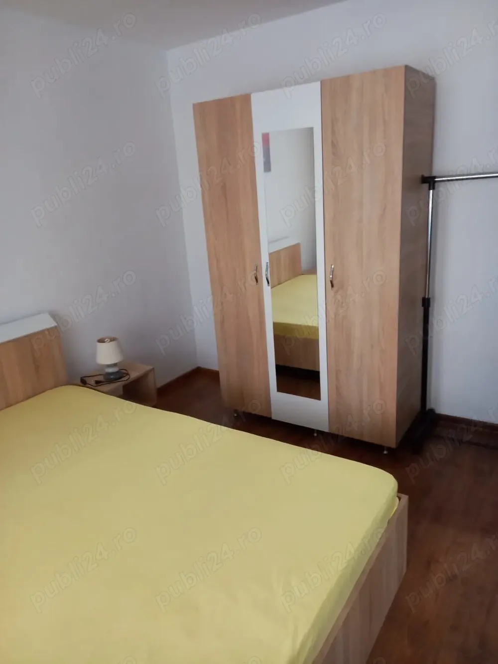 Proprietar, inchiriez garsoniera, zona Crinului, 1250 lei lunar - imagine 1