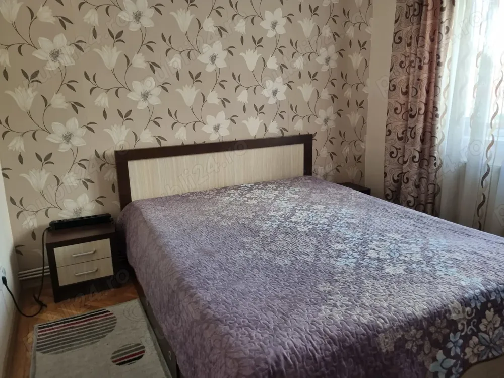 OFER spre inchiriere 3 camere - imagine 1