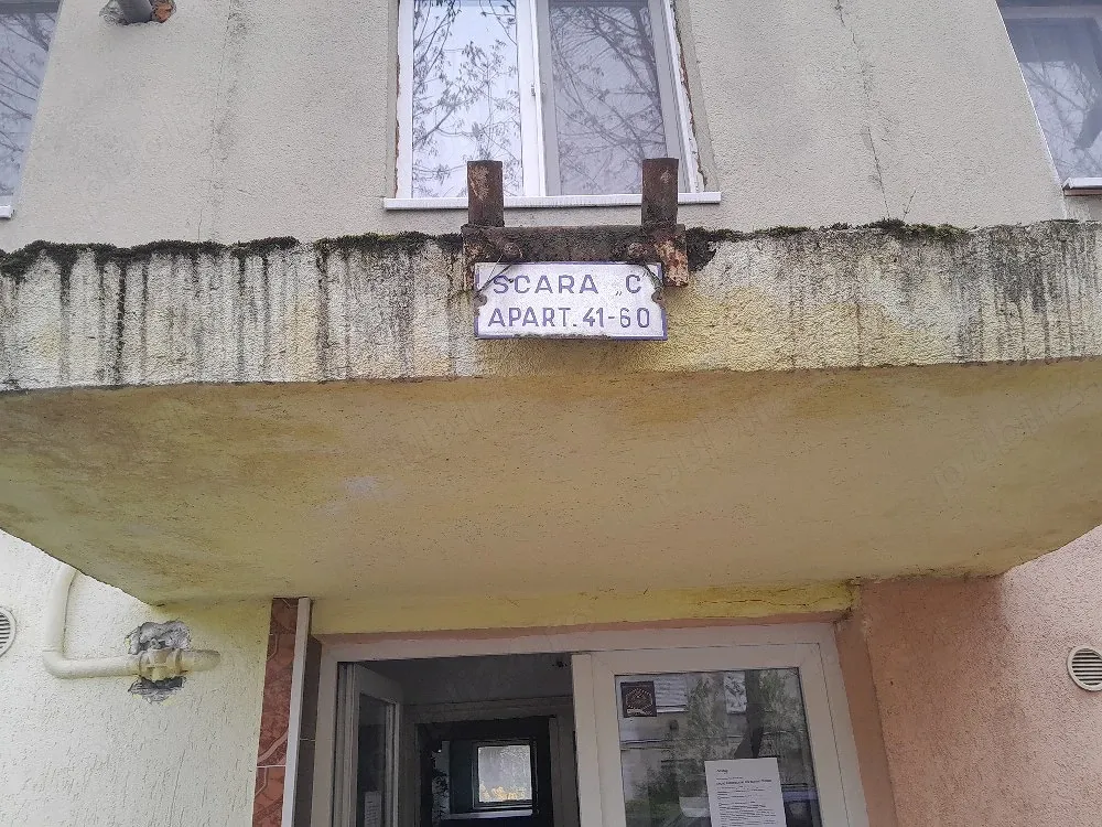 Vand apartament(Fara agentie)