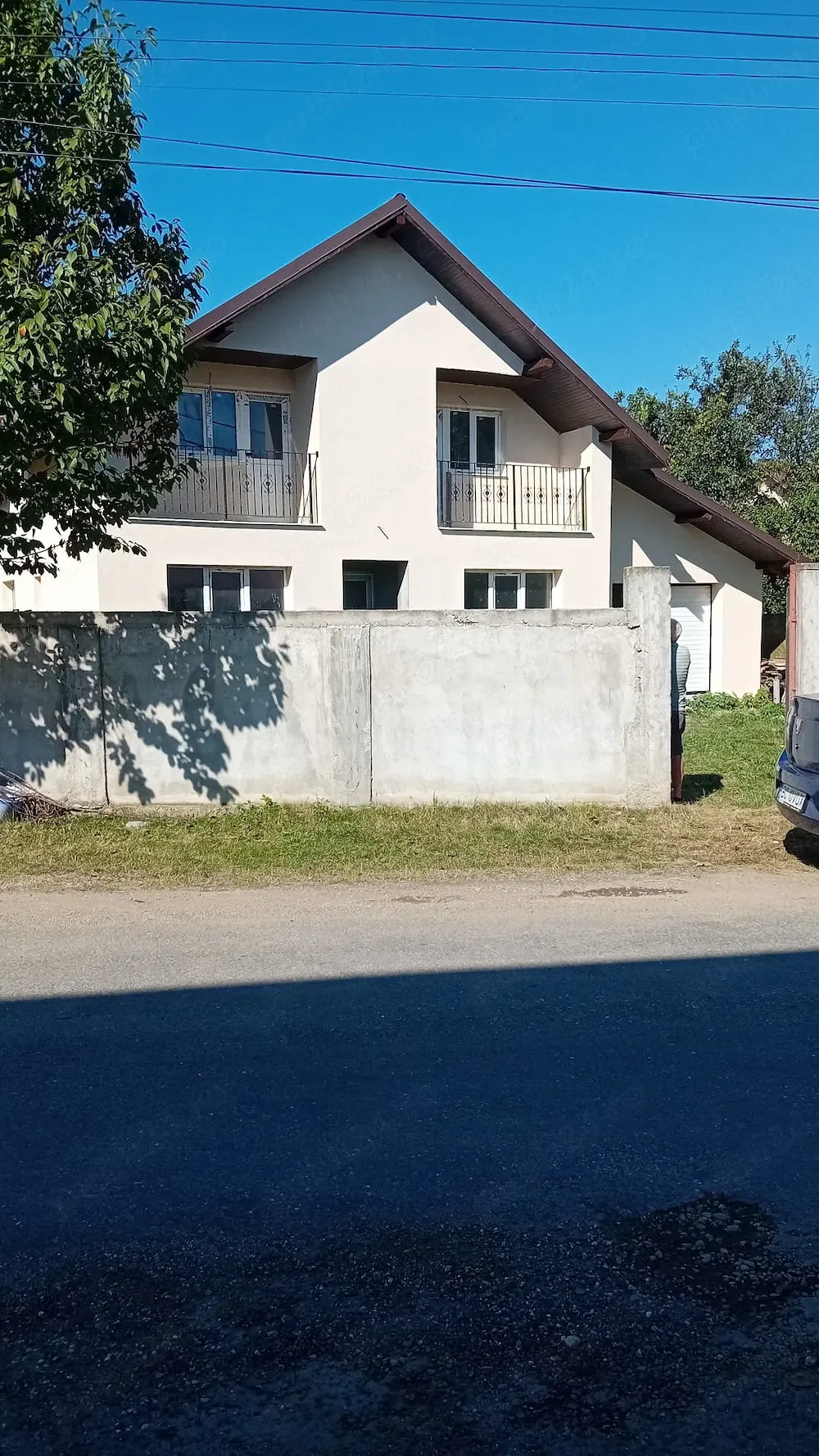 Proprietar - Vand casa la gri, Bacau, str. Ciresoaia - imagine 1