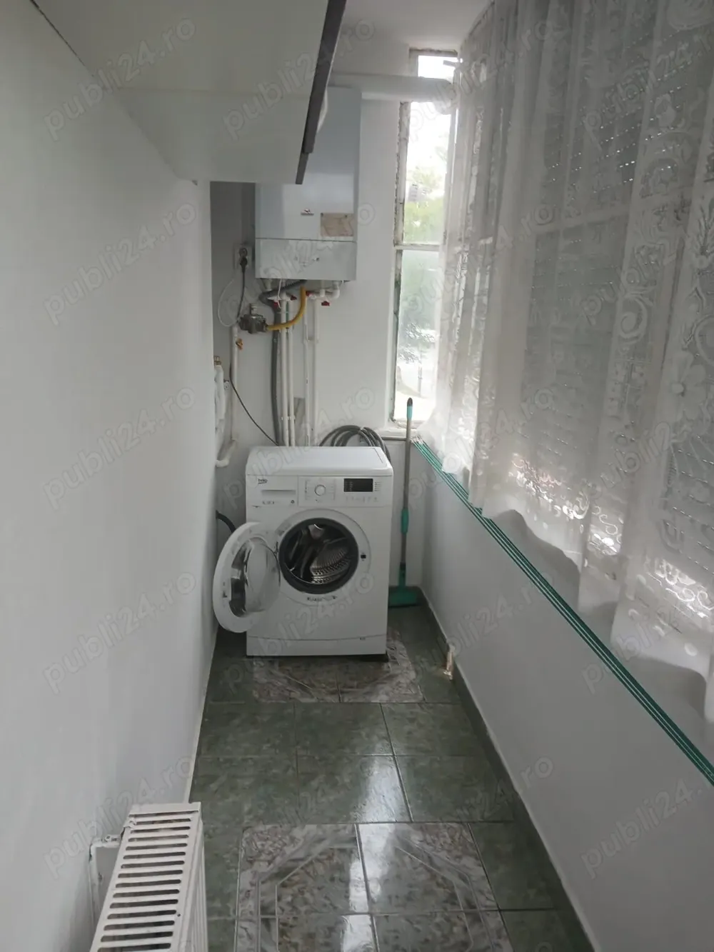Apartament de închiriat.