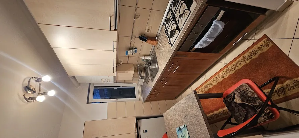 Inchiriez apartament 2 camere - imagine 1