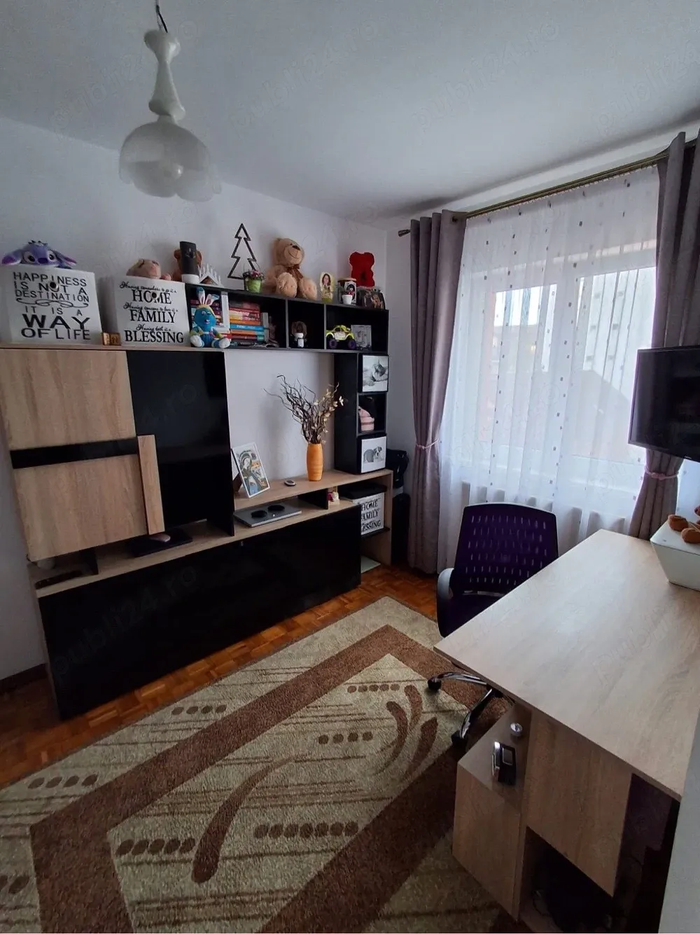 Proprietar vând apartament 2 camere   Zona Luptei