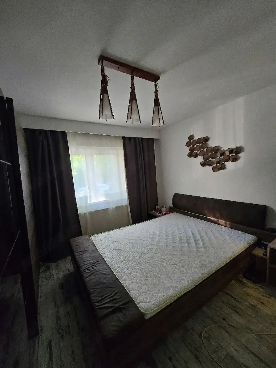 inchrez apartament 2camere 45metri parter