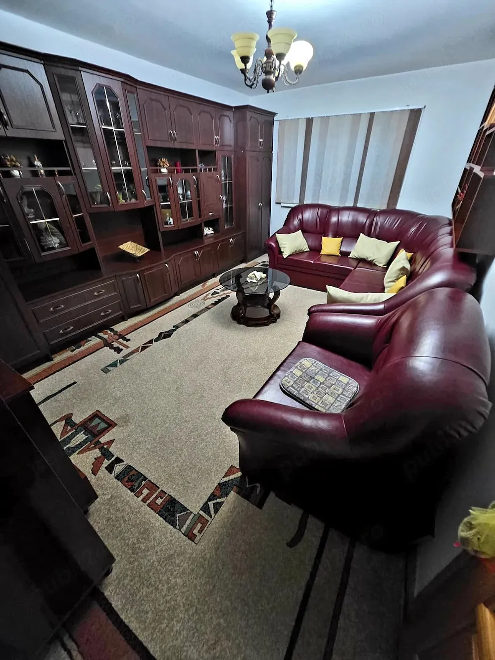 Apartament de inchiriat, str. Bârgăului, 2 camere, etaj 1