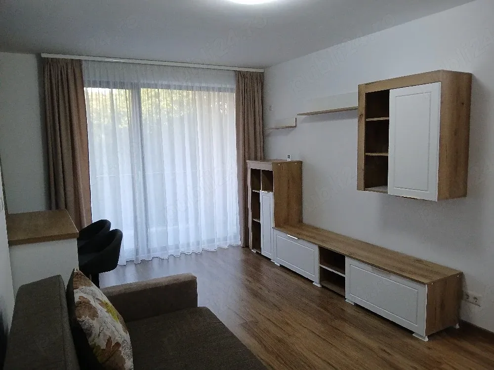 închiriez ap modern 2 camere 45 m str Grănicerilor nr 21 - imagine 1
