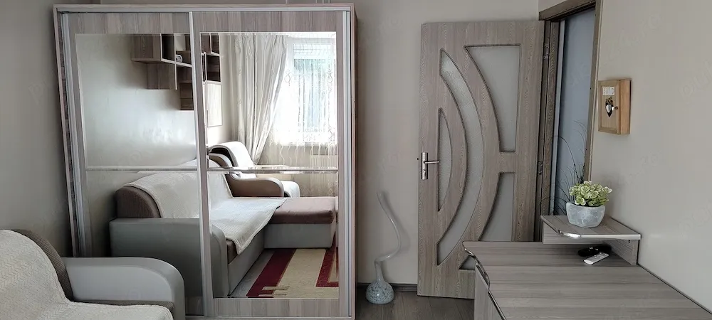 Inchiriez Apartament cu o camera
