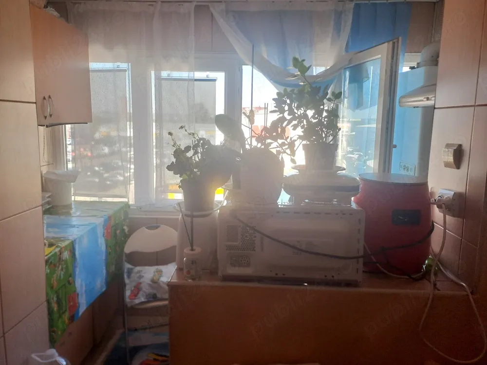 Apartament cu 2 camere Micro 6, pe Bulevardul Unirii, - imagine 1