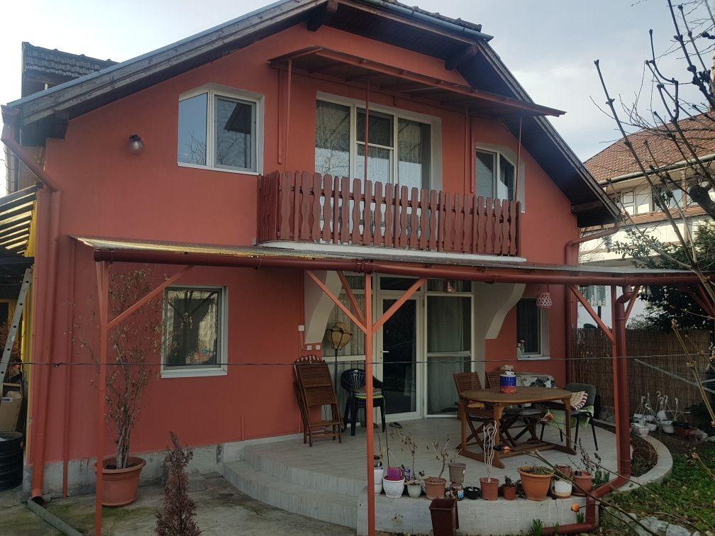 Vind casa cu etaj in Cantemir Ocazie ..Redus sub pretul din zona 179k