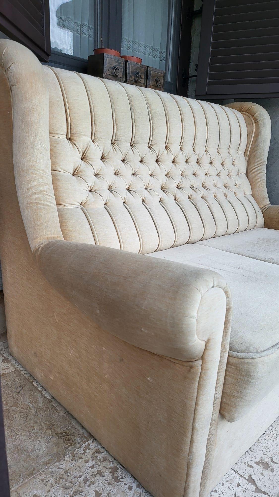 Vând canapea din lana