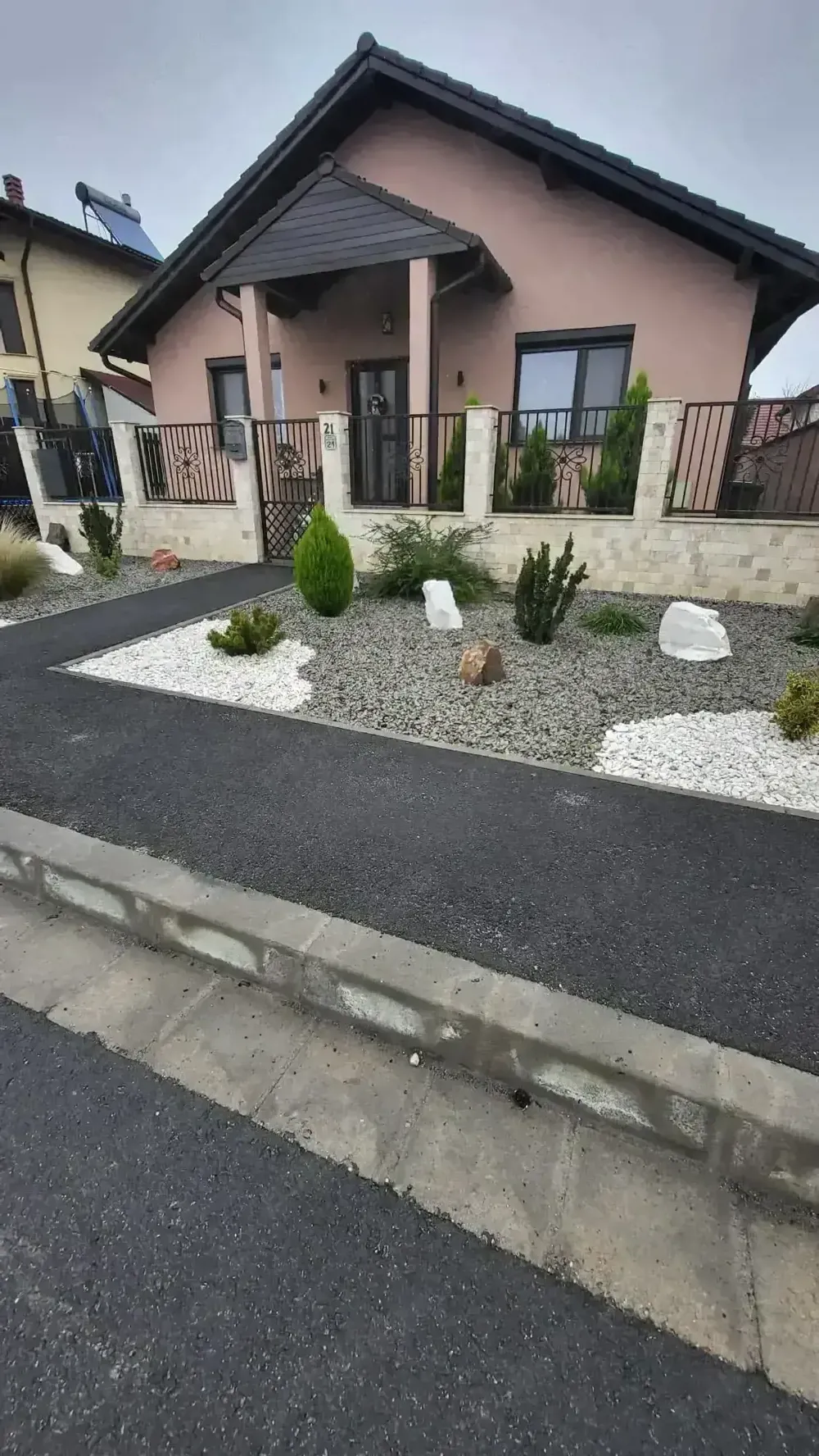 Vand casa in cartierul tineretului Oradea - imagine 1