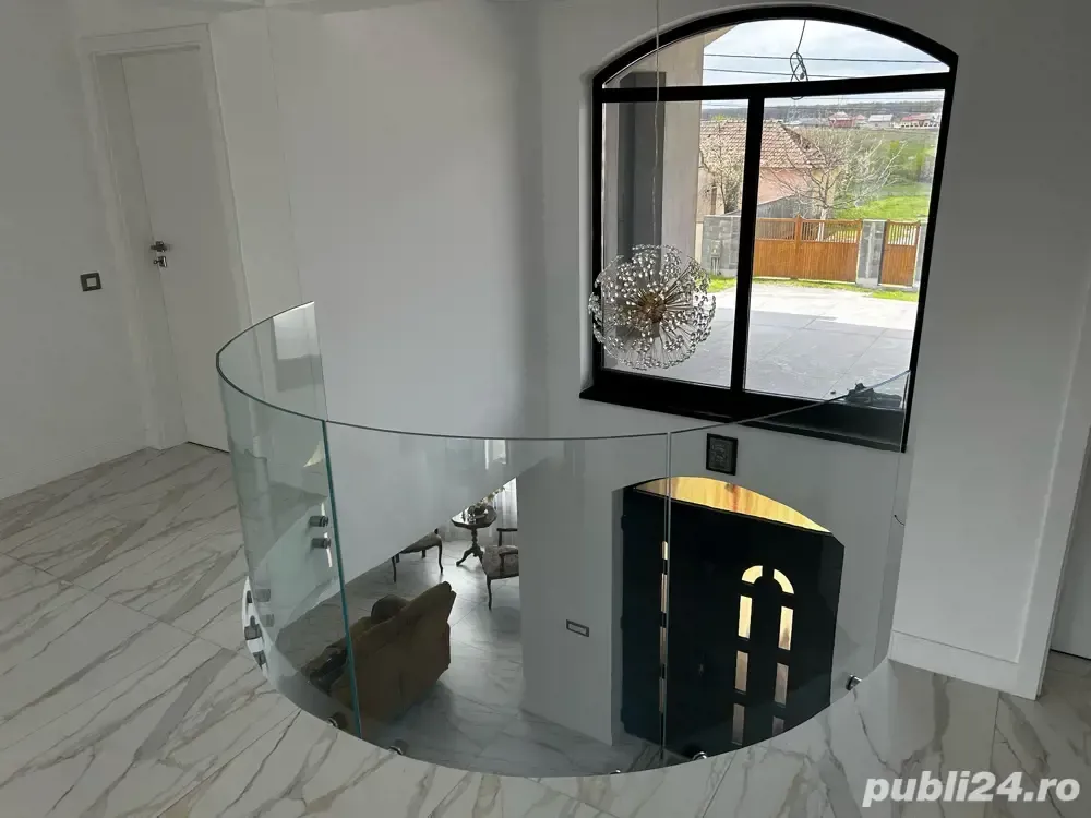 Casa cu design deosebit și spațioasa, an construcție 2024