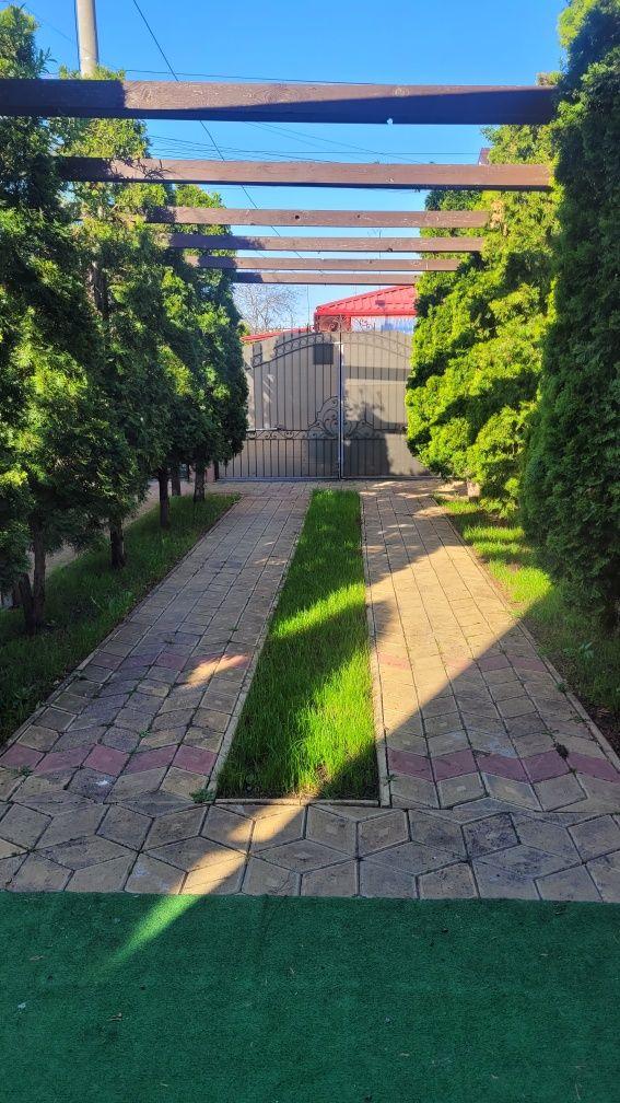 Vând casa 4 camere în Ploiesti - imagine 1