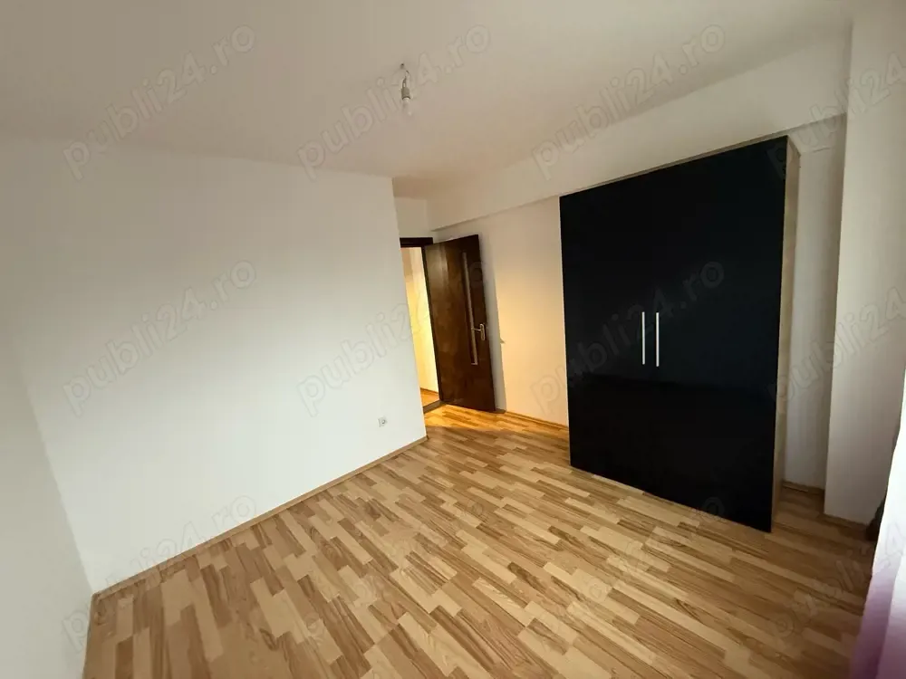 Închiriez apartament 3 camere Ploiesti - imagine 1
