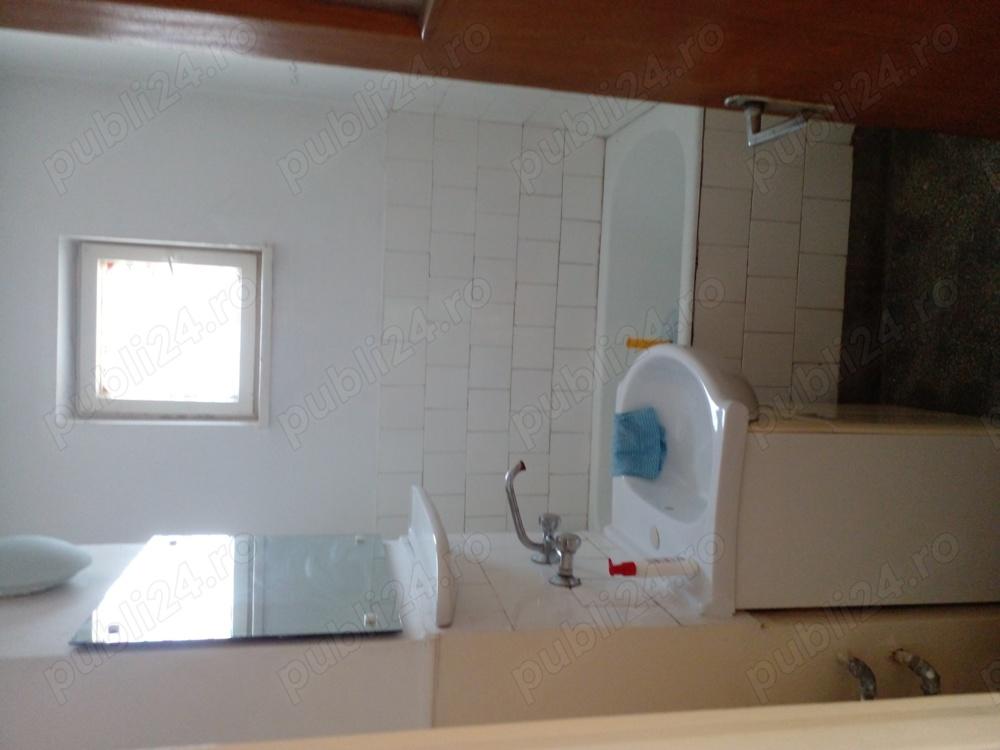 Vand apartament 3 camere in Ploiesti - imagine 1