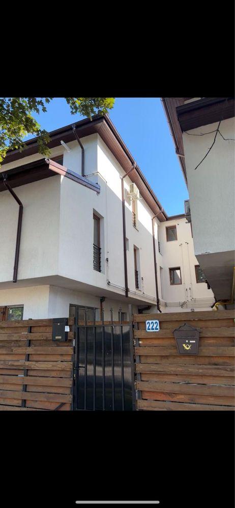 Apartament de vanzare - imagine 1