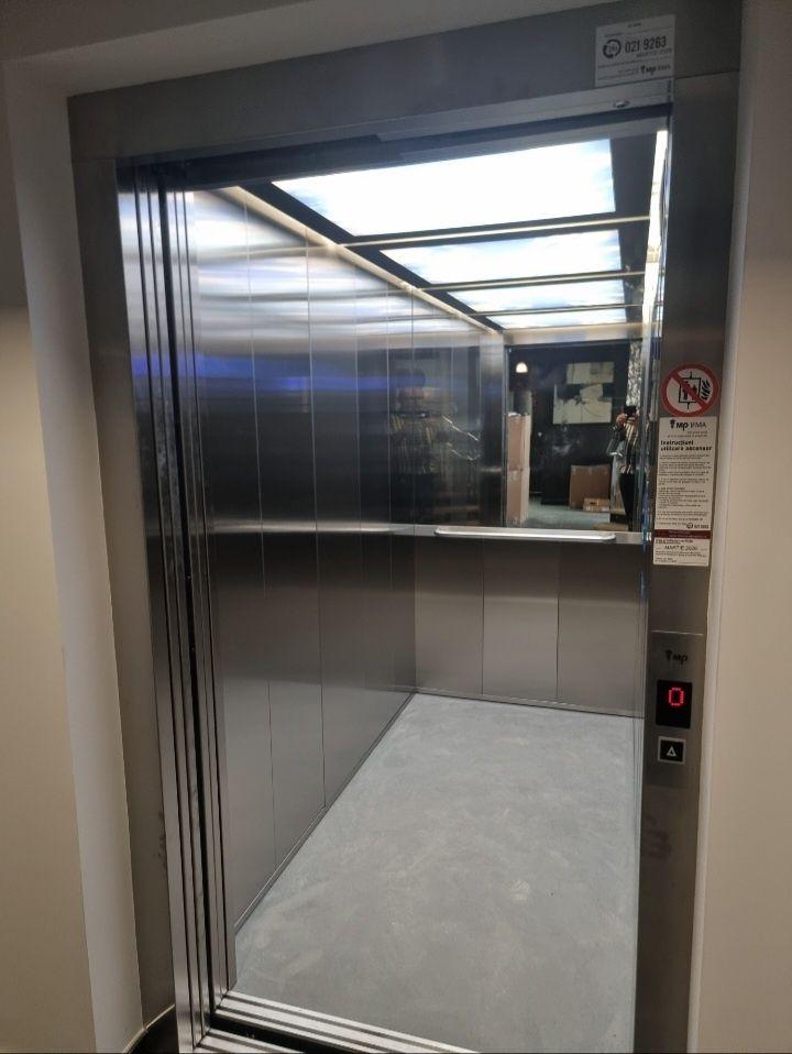 Vand Clinica Medicala Rezidential proprietar - imagine 1