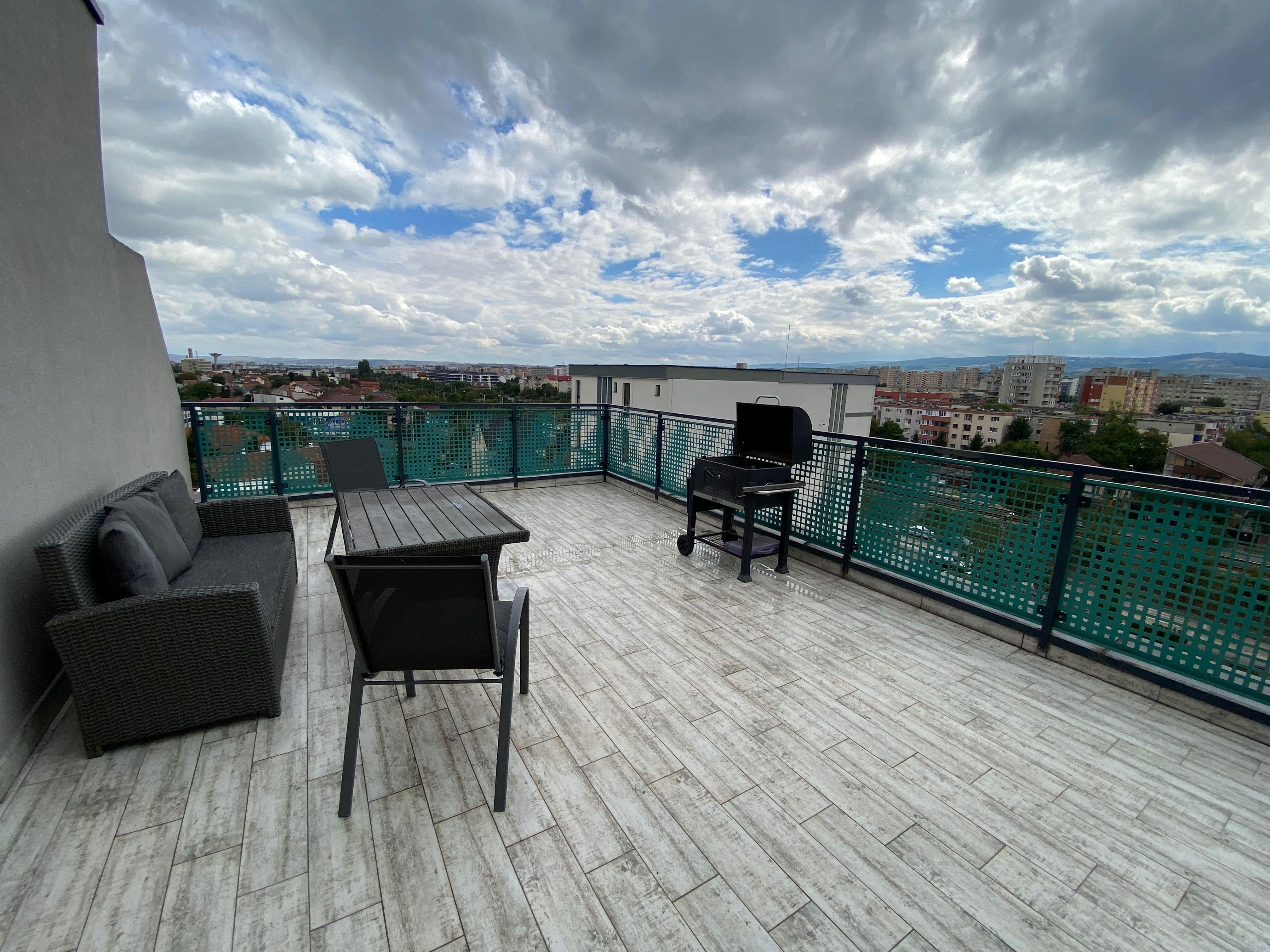 Apartament 3 Camere Mărăști | Terasă 50mp | Parcare | 8 min Kaufland