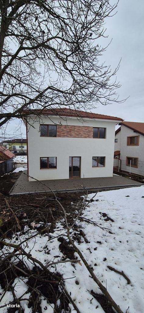 Casa individuală în Dezmir - imagine 1