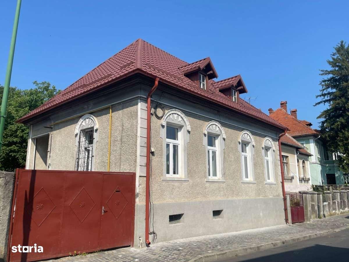 Casa în zona centrală Brașov - imagine 1