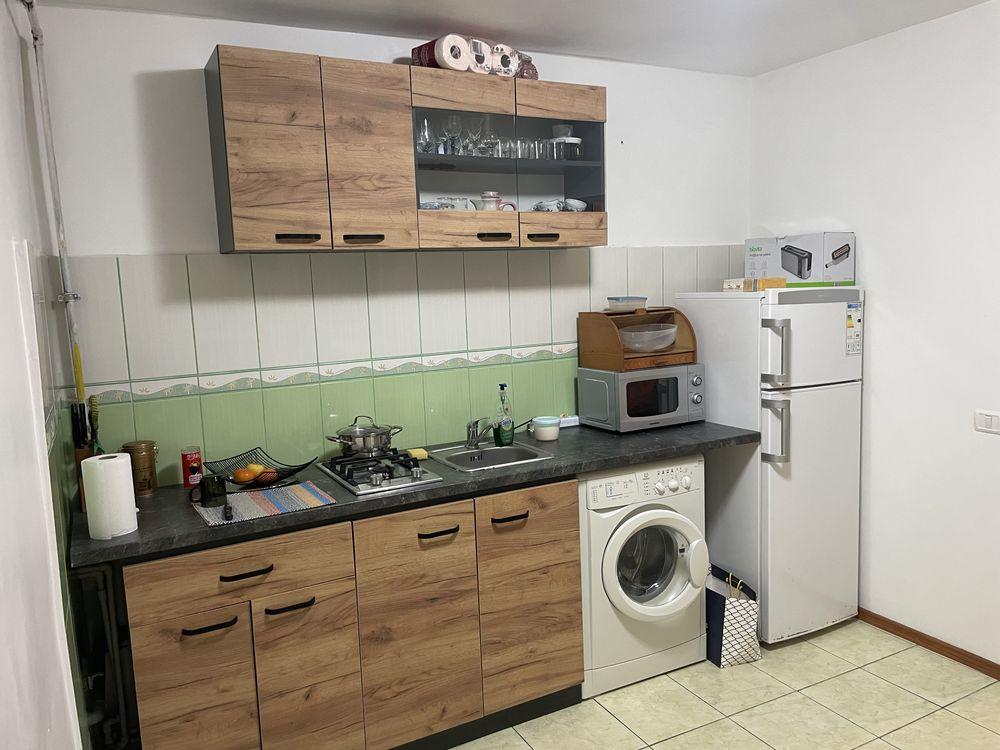 Inchiriez casa ,zona Coiciu, 2 camere, racordata la gaze