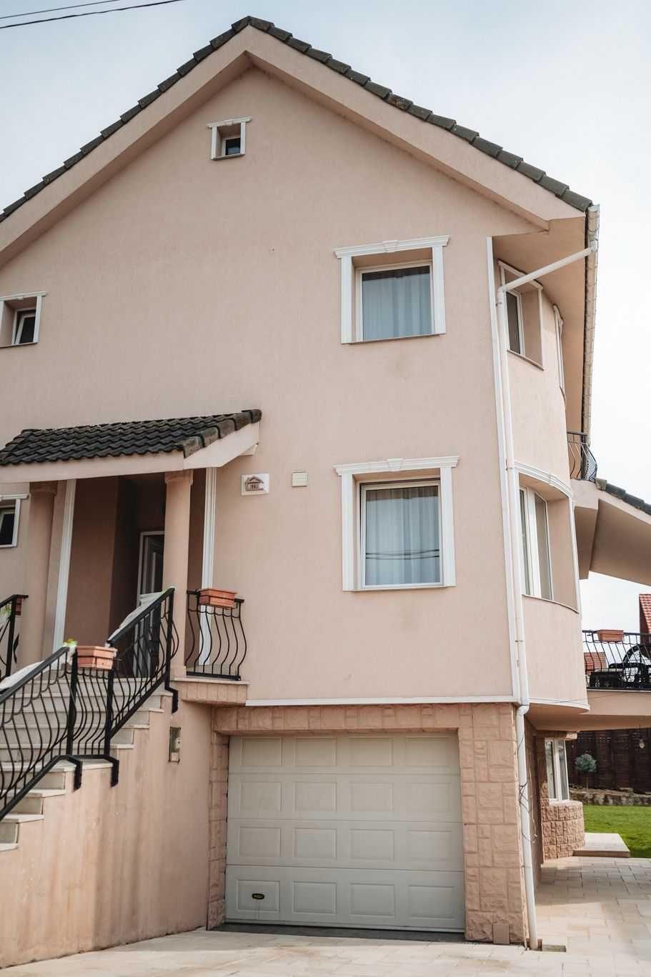 Casă D+P+1+Pod 600 mp teren Complet mobilată Calea Bihorului Oncea