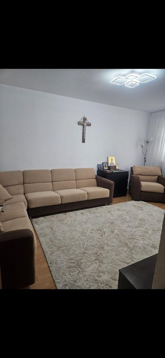 Apartament 3 camere decomandat, Constantin Brâncoveanu, București, Sector 4, 119.000 euro