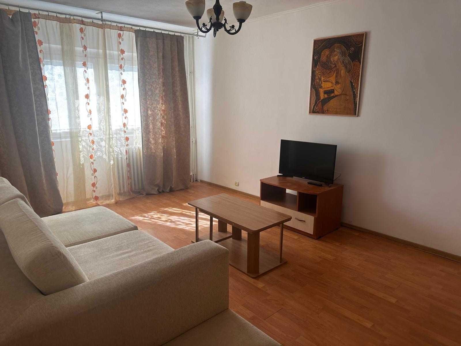 Inchiriere apartament 2 camere, Str Gradistea, Sector 4, loc parcare
