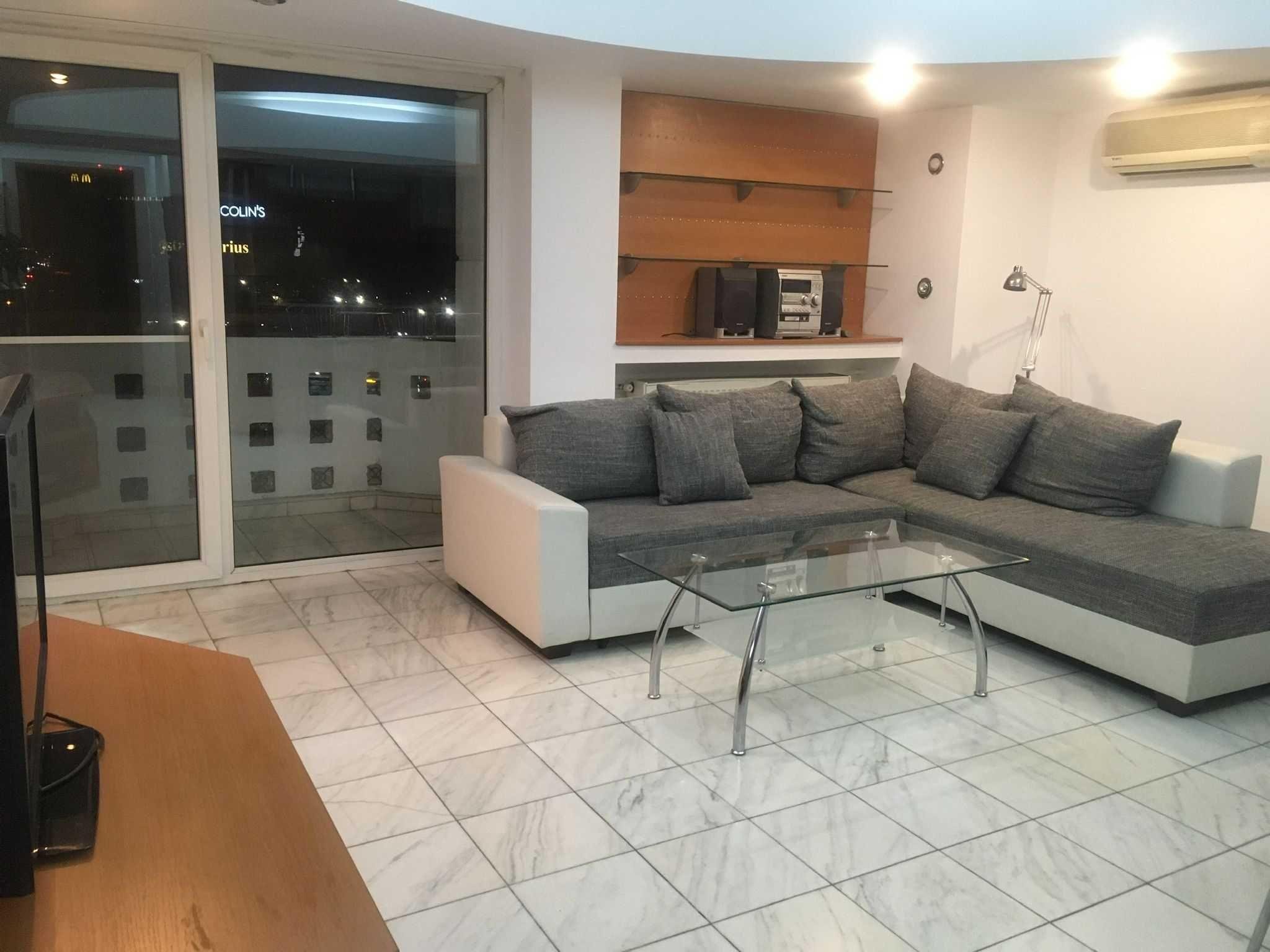 Apartament de inchiriat - 3 camere- Pta. Unirii